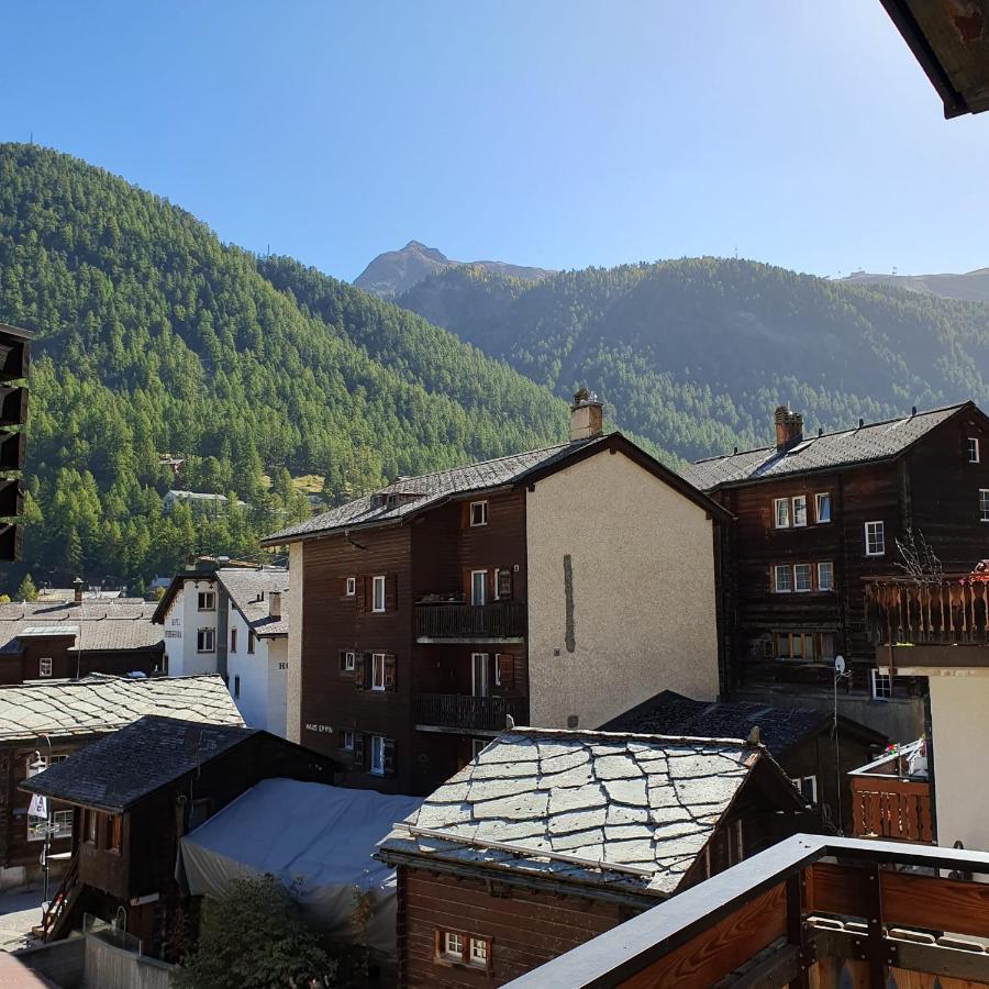 Josy'S Home Zermatt Bagian luar foto